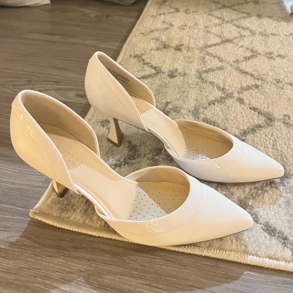 Kitten Heels - Picture 2 of 2